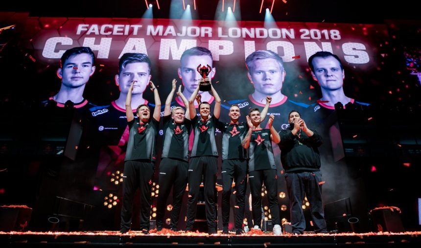 Astralis vencem FACEIT Major