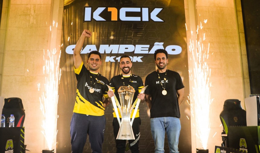 K1CK renova com somosnos, bernasfigue5 e grobinho10