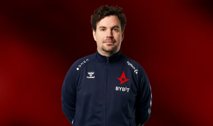 Astralis coloca Hasper Hvidt e HUNDEN fora da organização