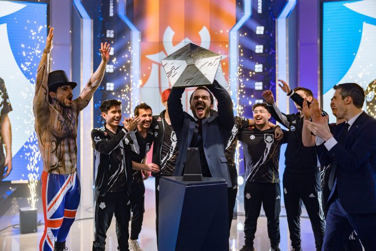 G2 Esports levanta a taça do LEC Winter Split