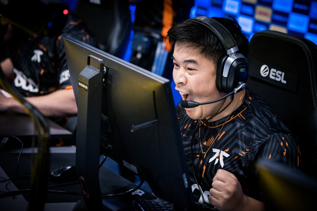 Fnatic complete roster with dexter and afro