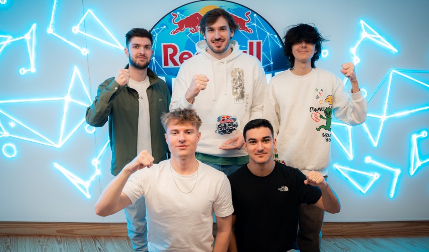 nemAPAU Red Bull Campus Clutch