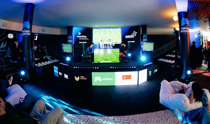 Campeonato Universitário de Futebol Virtual com Playoffs definidos