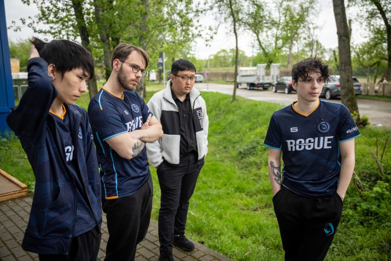 Spring Darling Rogue Treinador da Rogue vai jogar última jornada do Spring Split