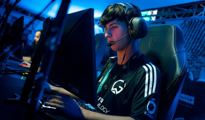 m0retz NeverPlay Moretz