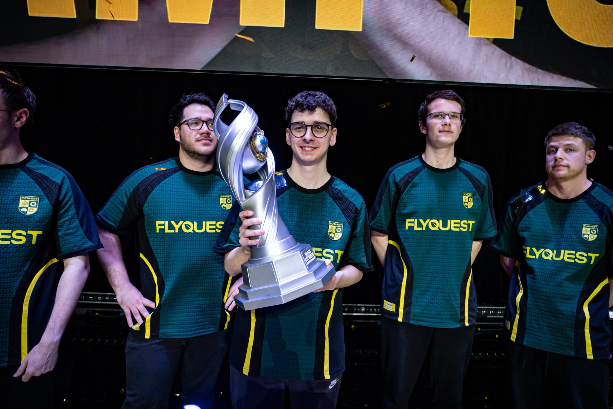FlyQuest de story conquista ZHI-TECH Elite Masters na China